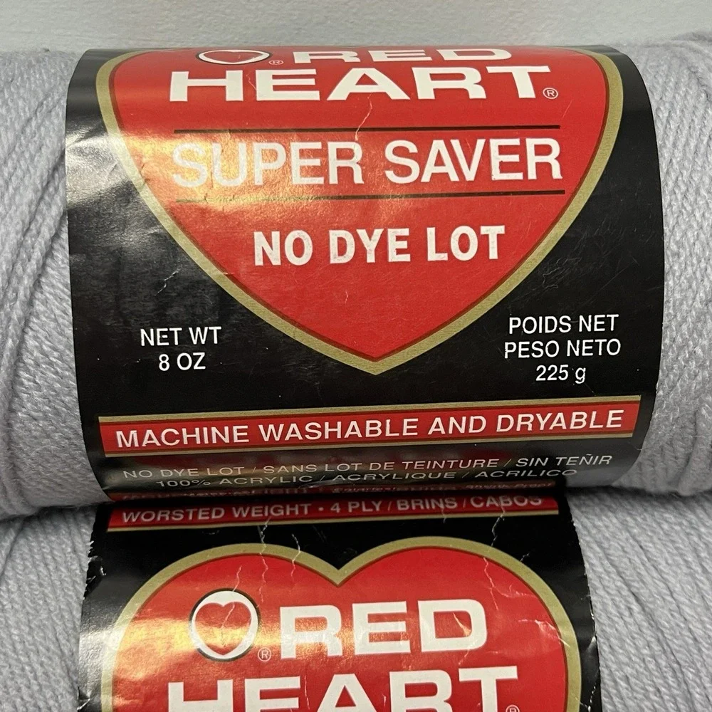 Red Heart Super Saver Light Grey Yarn 341 Worsted Weight 8oz 2 Skeins E300